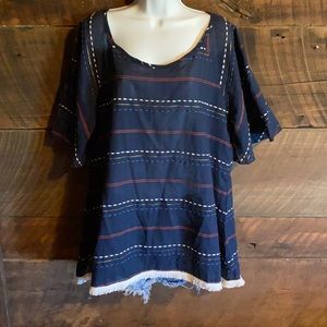 Women’s Large top